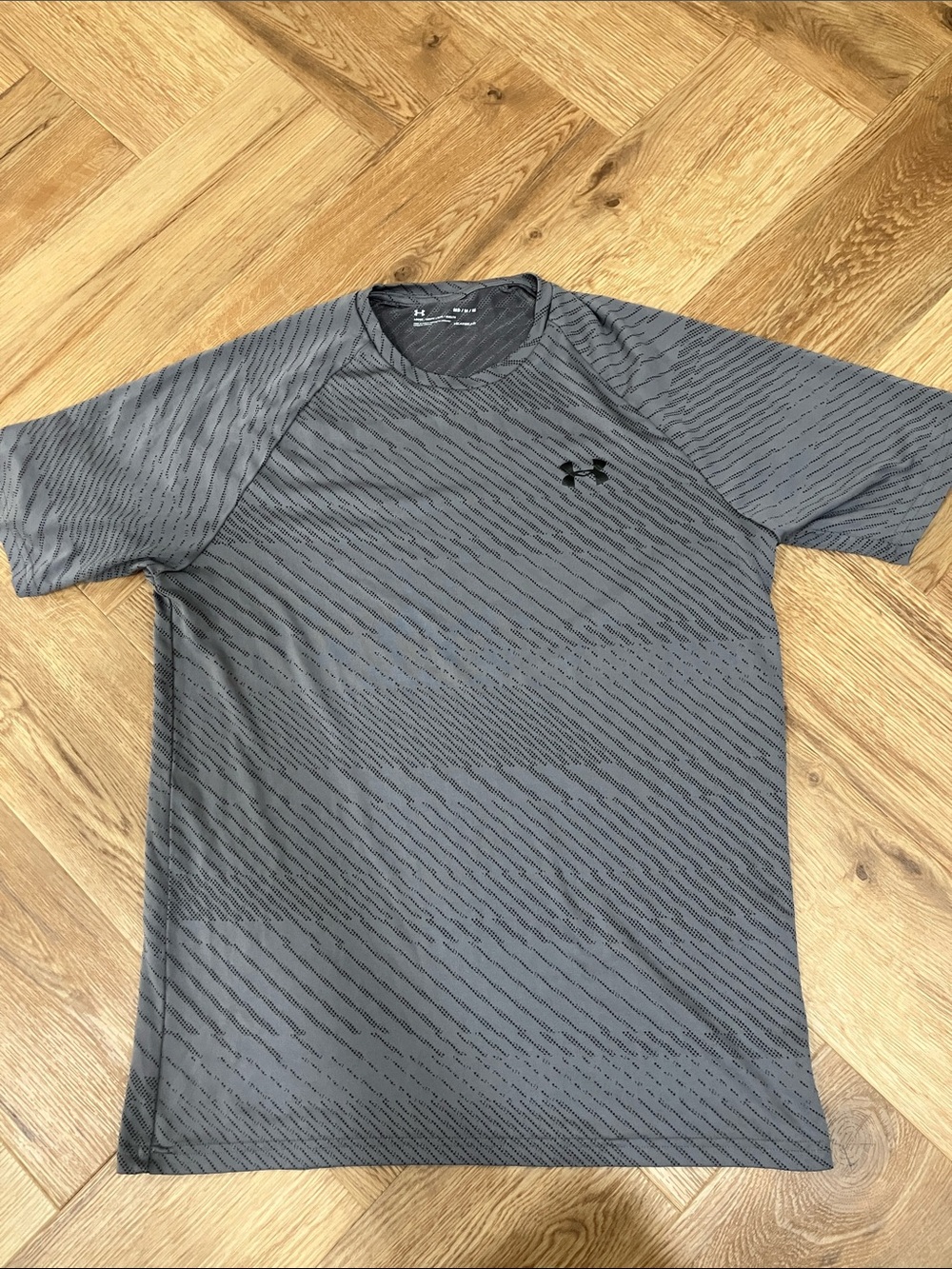 Under Armour Men’s Charcoal Gray Short Sleeve Tech Tee
